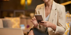Comparing Hosted PBX VoIP Providers: Choose the Best VoIP Service for Your Business